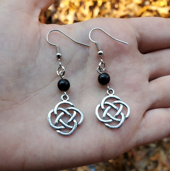 NWOT Silver Celtic Bead Drop Earrings - Picture 6 of 6